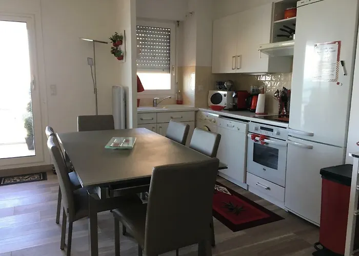 Appartement, vue mer à 150m de la plage
